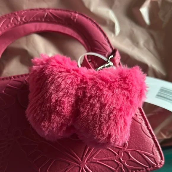 Betsey Johnson NWT Pink Mini Bag with Pom-Pom and Quilted Design - Picture 3 of 4